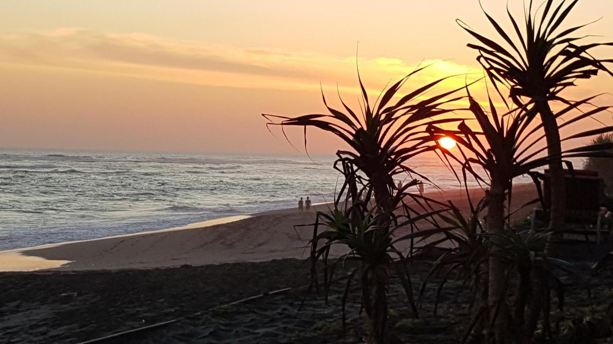 Sejuk Beach Villas Canggu  Ngoại thất bức ảnh